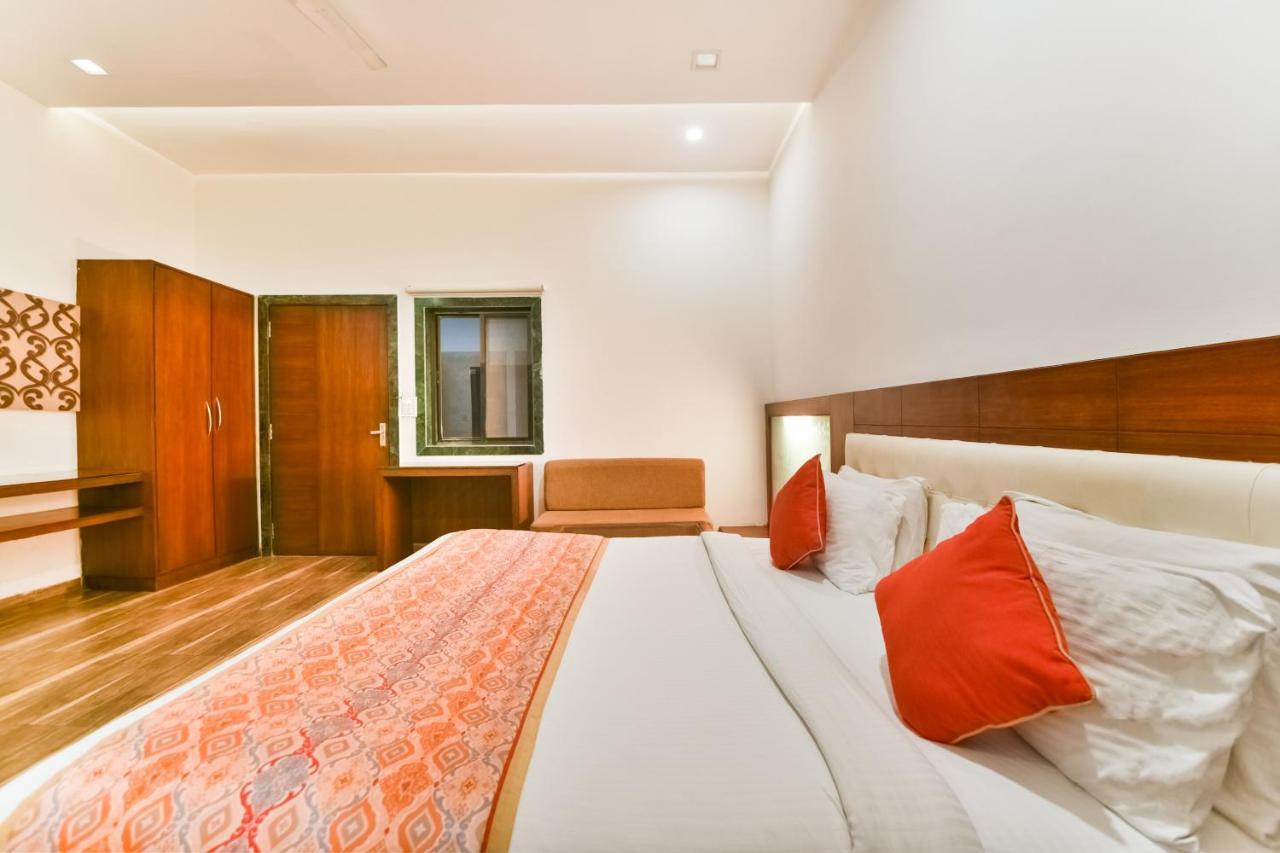 Palette - The Elegance Resort Chittorgarh 외부 사진