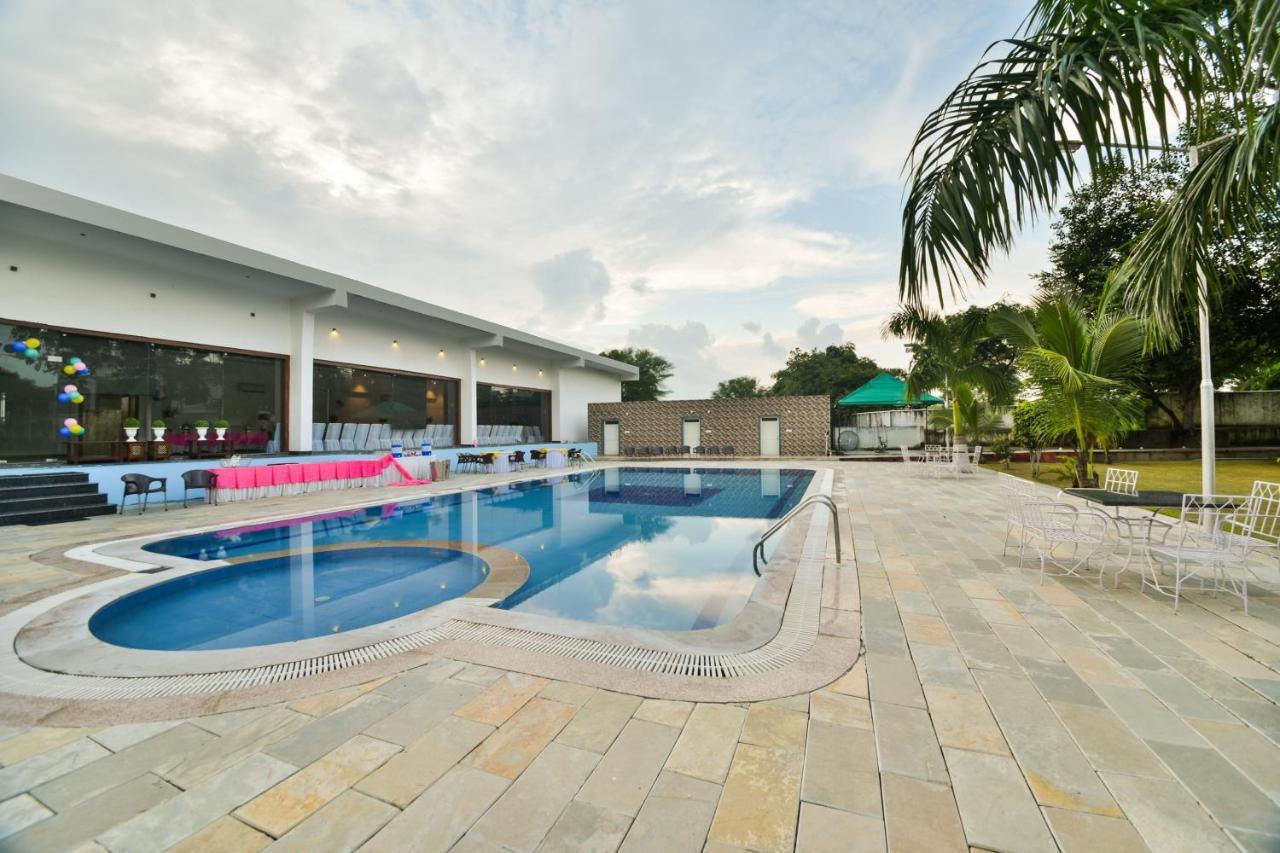 Palette - The Elegance Resort Chittorgarh 외부 사진
