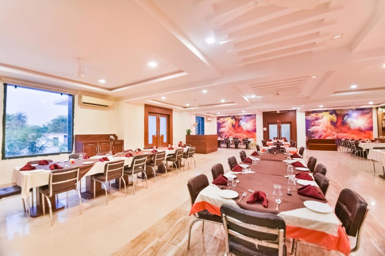 Palette - The Elegance Resort Chittorgarh 외부 사진