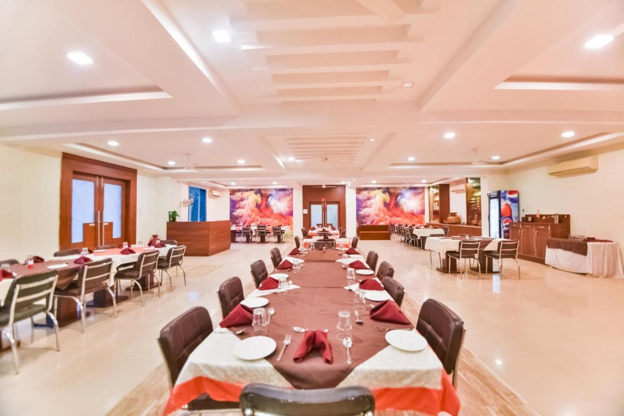 Palette - The Elegance Resort Chittorgarh 외부 사진
