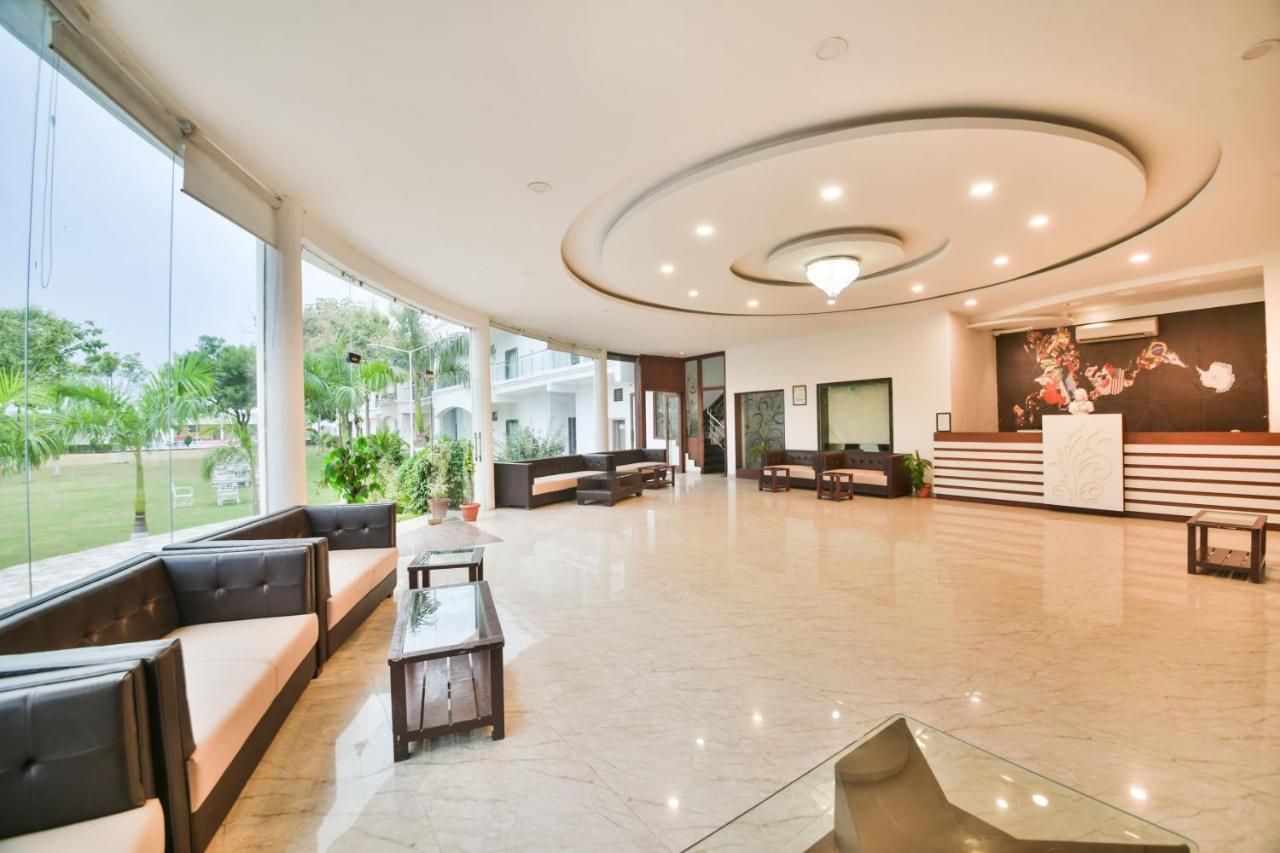 Palette - The Elegance Resort Chittorgarh 외부 사진